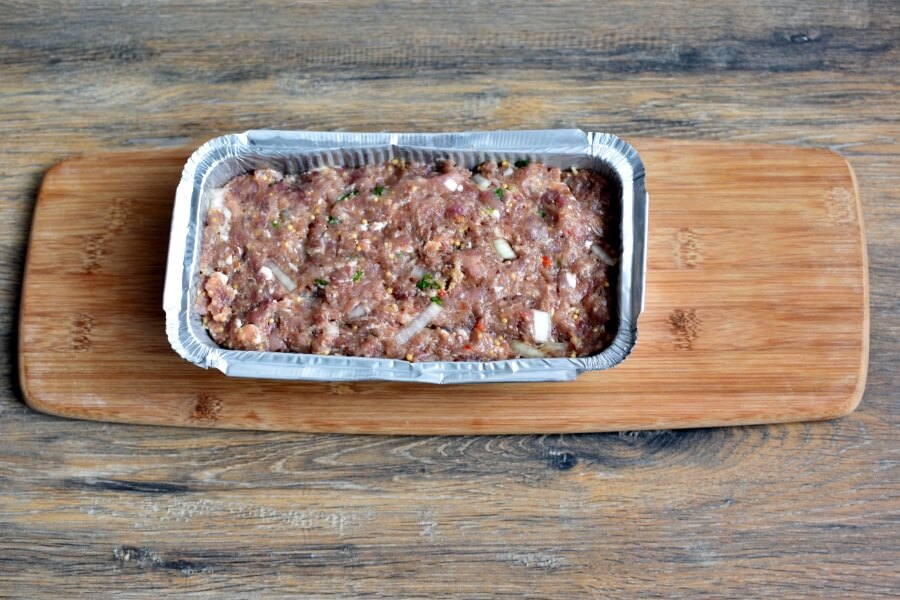 Eggless Firehouse Meatloaf recipe - step 4