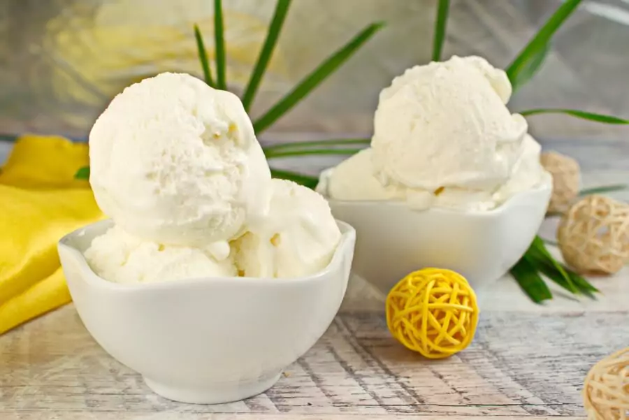 Homemade Vanilla Ice Cream