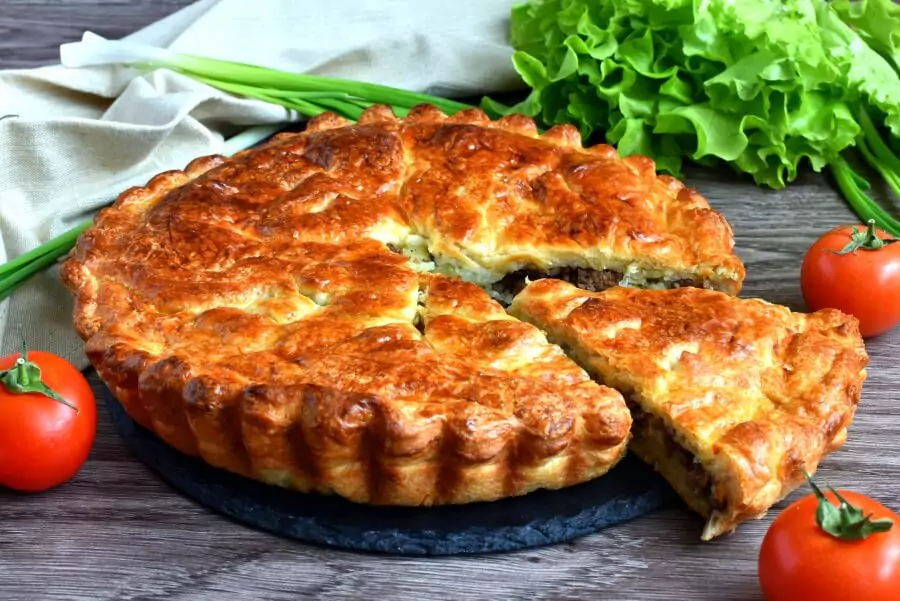 Meat and Onion Pie