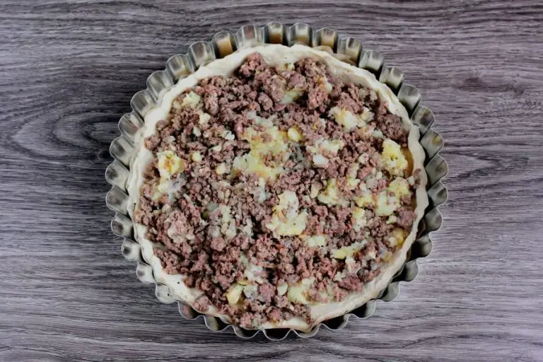 Step 7 - Meat and Onion Pie