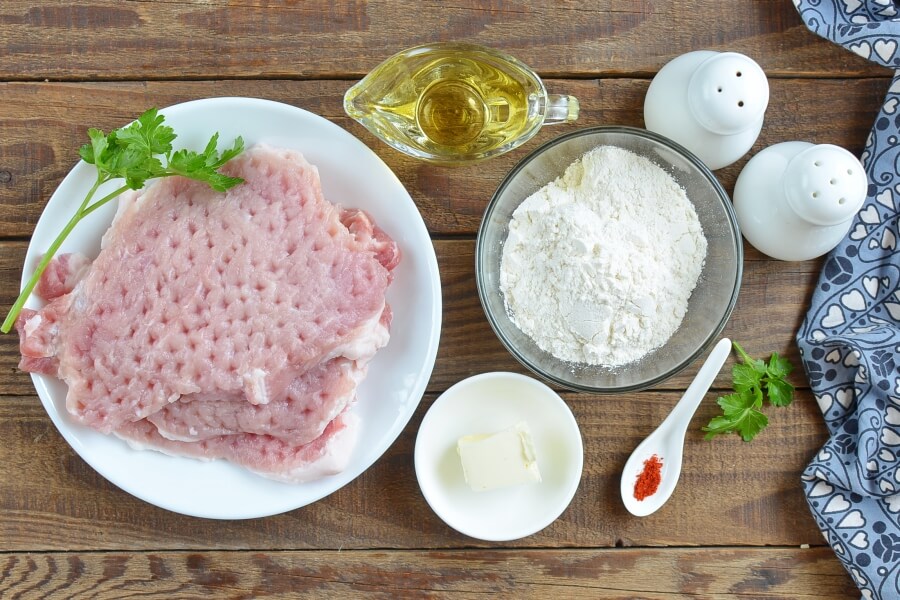 Ingridiens for Pan-Fried Pork Chops