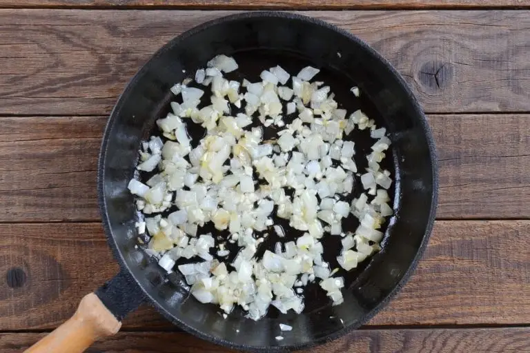 Step 4 - Portuguese Tuna and Rice Сasserole (Arroz C’atum)