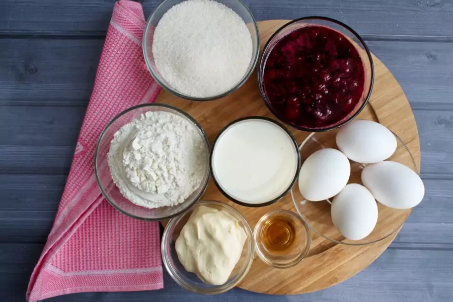 How to Cook Raspberry Jelly Sponge Recipe - Bake Jelly Sponge Cake at Home - Jelly Sponge Cake