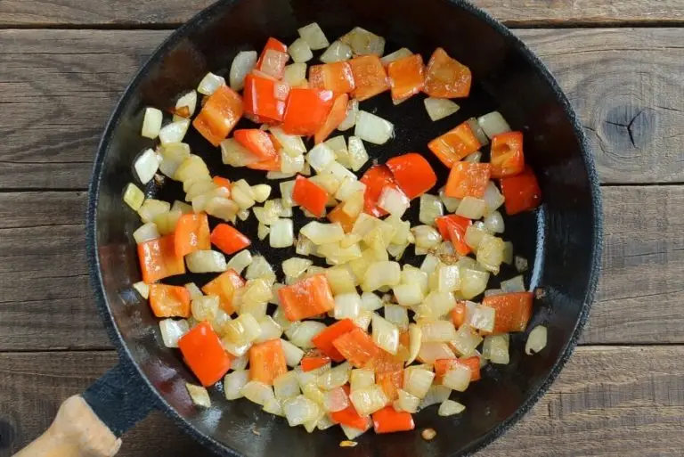 Step 1 - Red Capsicum Tapenade