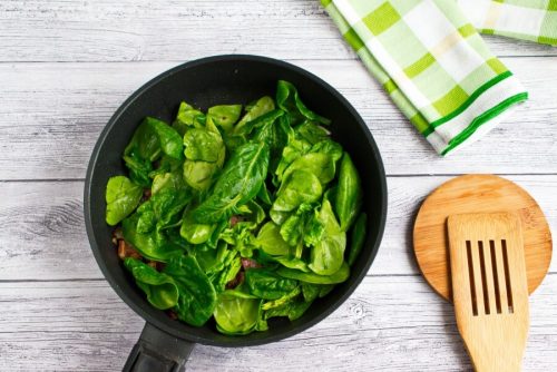 Southern Fried Spinach Recipe - Cook.me Recipes