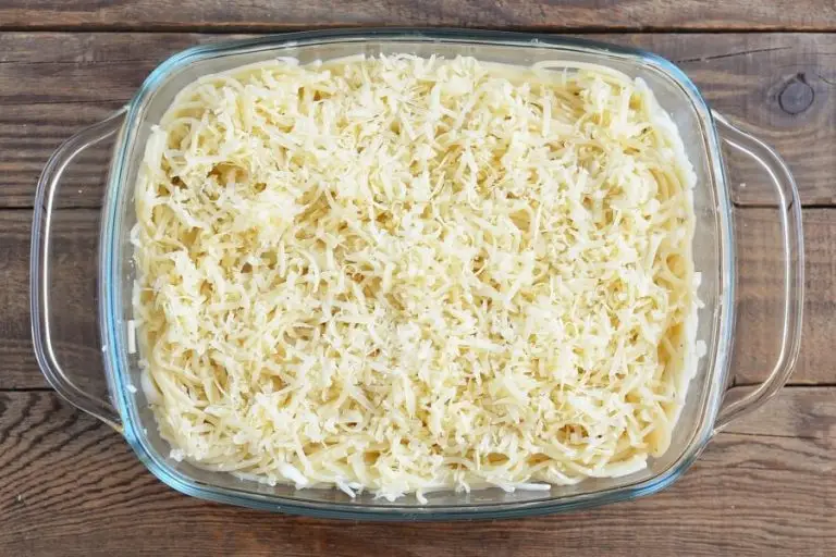 Step 5 - Easy Pasghetti Pizza