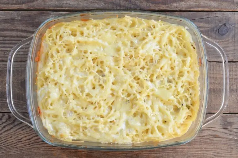 Step 6 - Easy Pasghetti Pizza