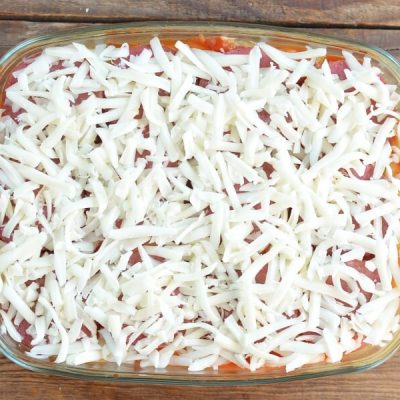 Easy Pasghetti Pizza recipe - step 7