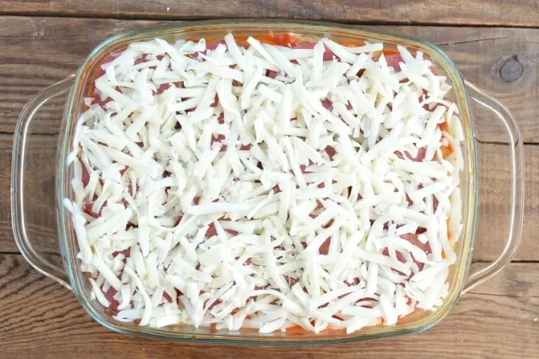 Step 7 - Easy Pasghetti Pizza