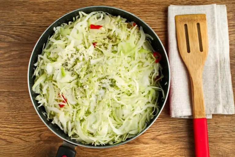 Step 3 - Steamed Chili Cabbage