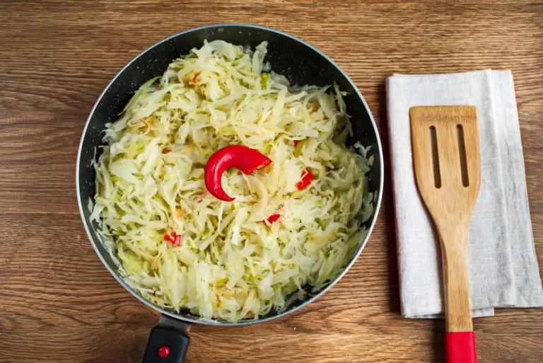 Step 4 - Steamed Chili Cabbage