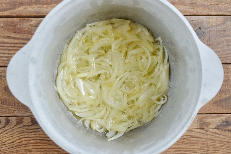 Step 1 - Traditional Hungarian Keto Goulash