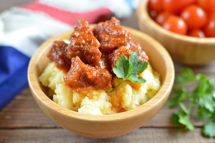 Traditional Hungarian Keto Goulash