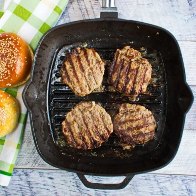 Easy Beef Burger recipe - step 4