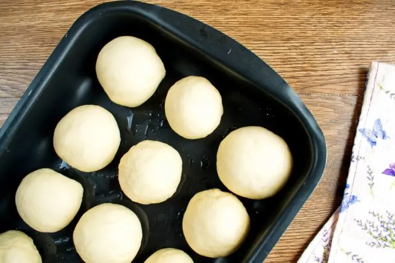 School Lunchroom Cafeteria Rolls recipe - step 10