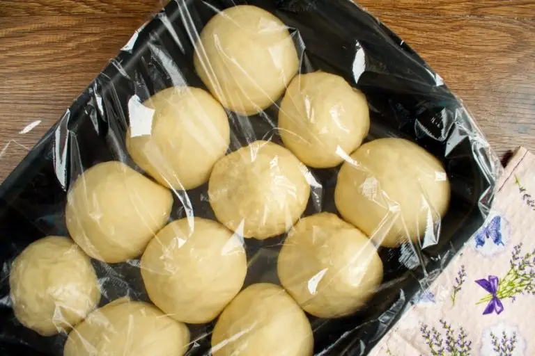 School Lunchroom Cafeteria Rolls recipe - step 11