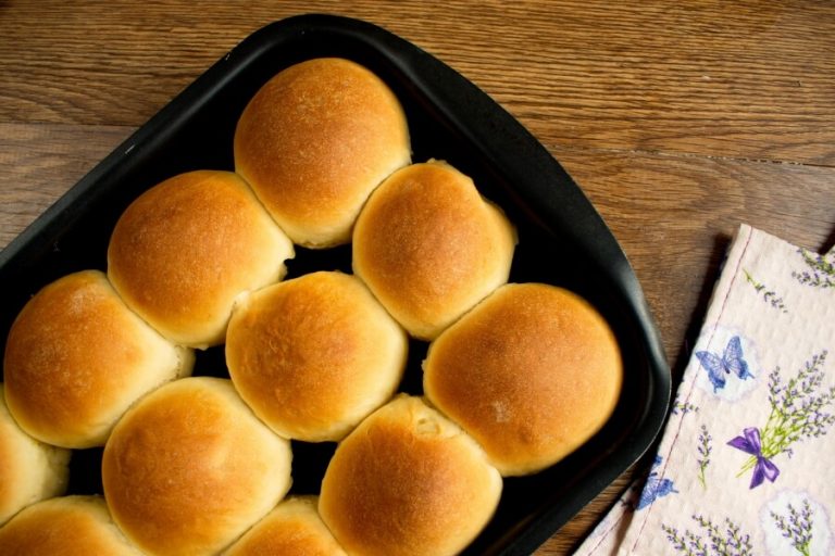 Step 12 - School Lunchroom Cafeteria Rolls