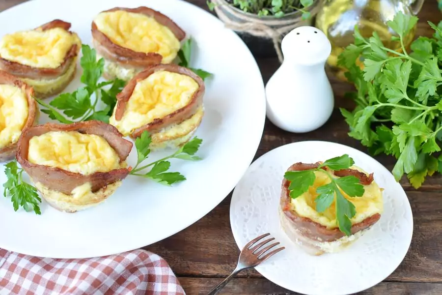 Keto Bacon Breakfast Bowls