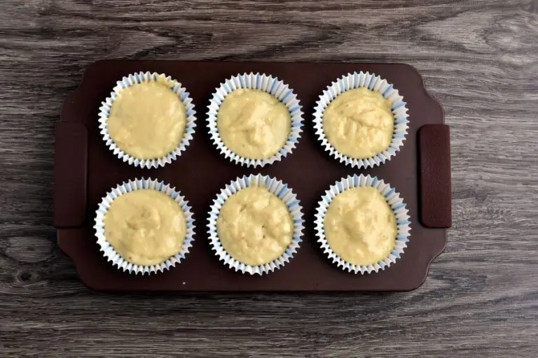 Step 5 - Easy Banana Muffins