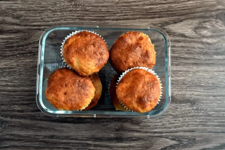 Step 7 - Easy Banana Muffins