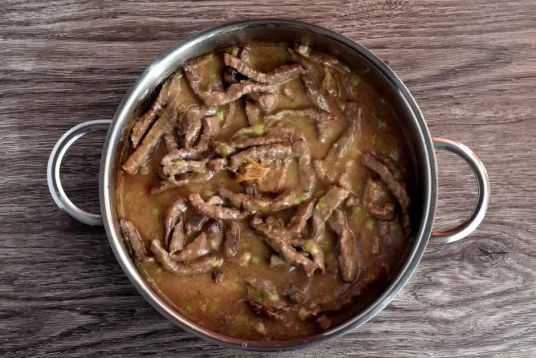 Step 6 - Beef Stroganoff
