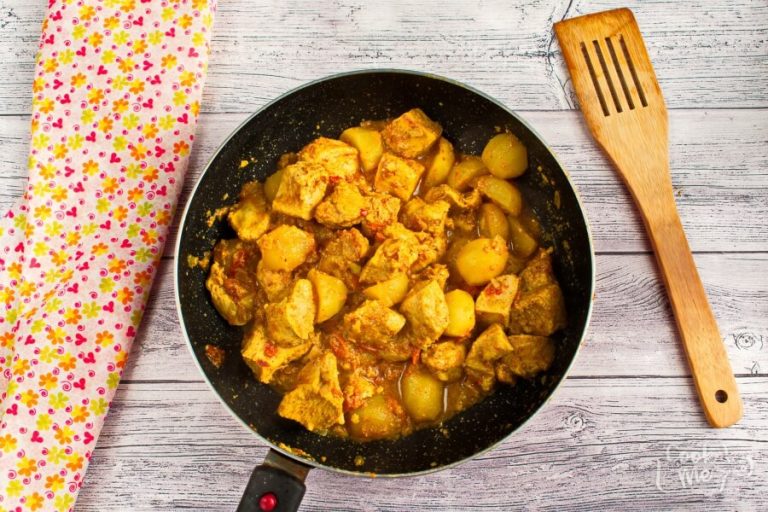 Step 5 - Bengali Chicken Curry with Potatoes