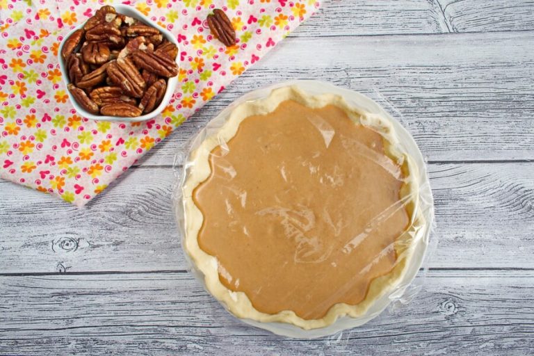 Step 5 - Caramel Turtle Pie