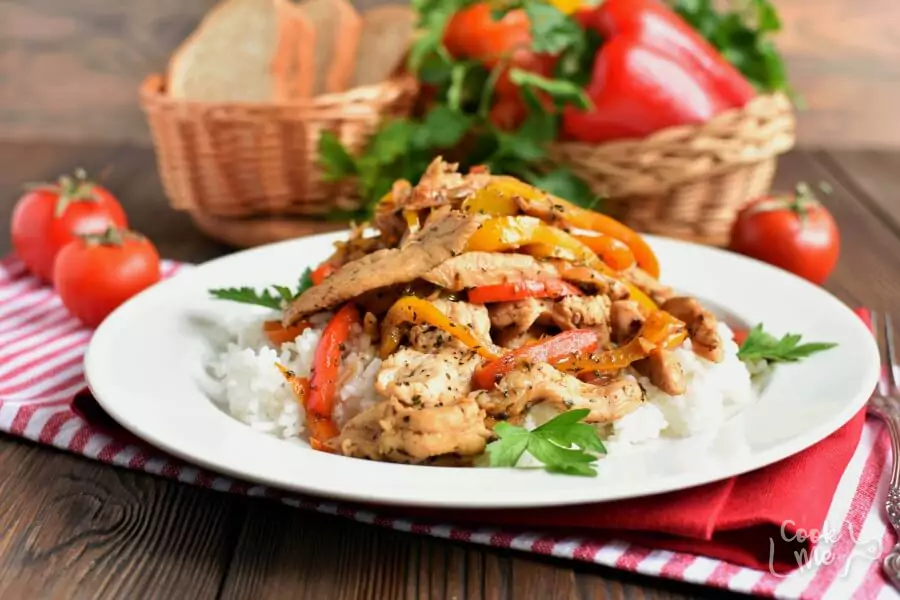 Low Carb Chicken and Peppers with Balsamic Vinegar