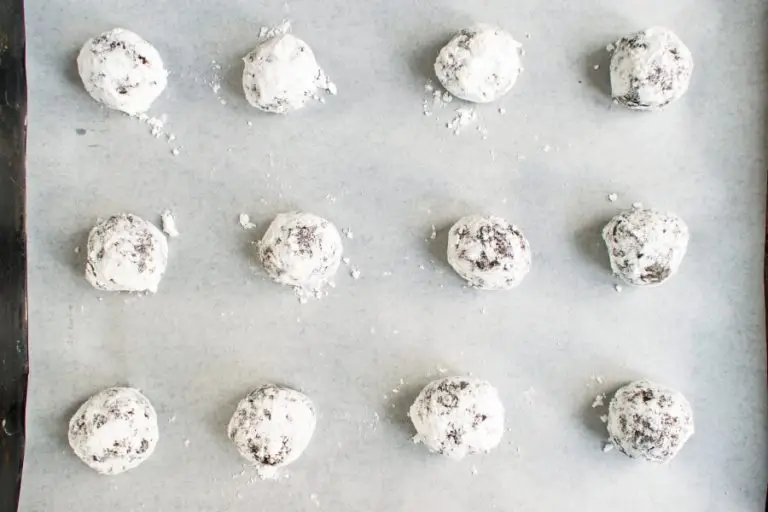 Step 9 - Easy Chocolate Crinkles