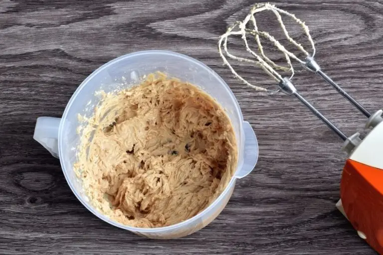 Step 3 - Cream Cheese Peanut Butter Frosting