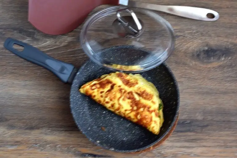 Step 4 - Keto Cream Cheese and Tomato Omelet with Chives