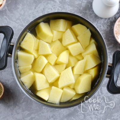 Cream of Potato Soup recipe - step 1