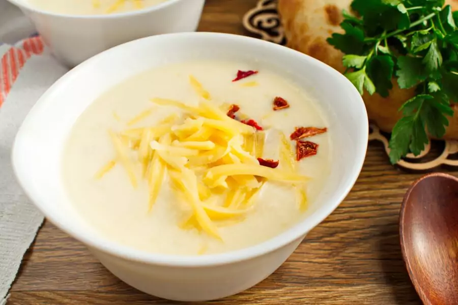 Creamy Cheddar Cheese Soup
