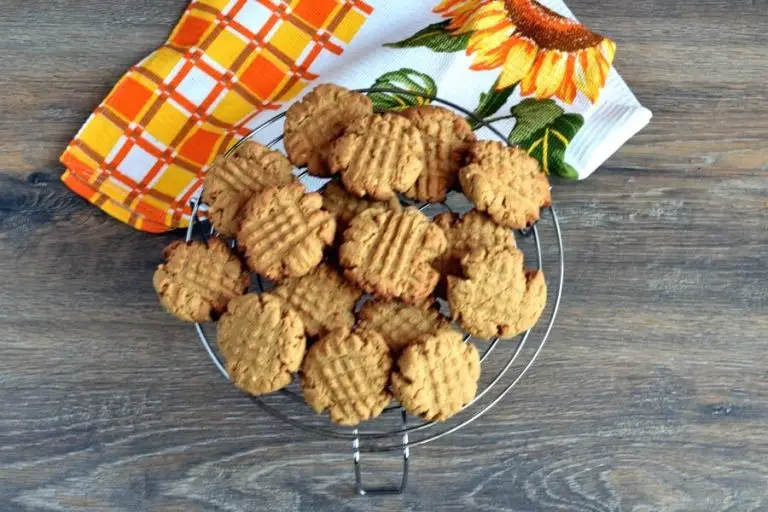 Step 8 - Easy Cake Mix Peanut Butter Cookies