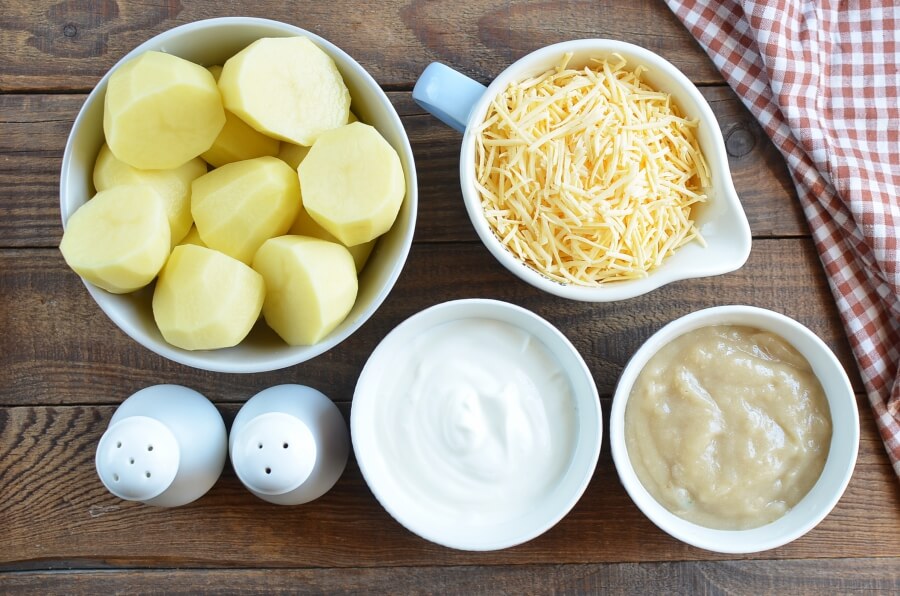 Ingridiens for Easy Sour Cream Scalloped Potatoes