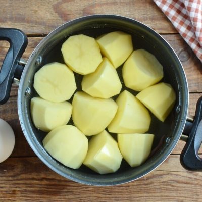 Easy Sour Cream Scalloped Potatoes recipe - step 2