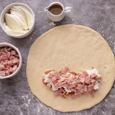 Ham and Cheese Calzones recipe - step 6