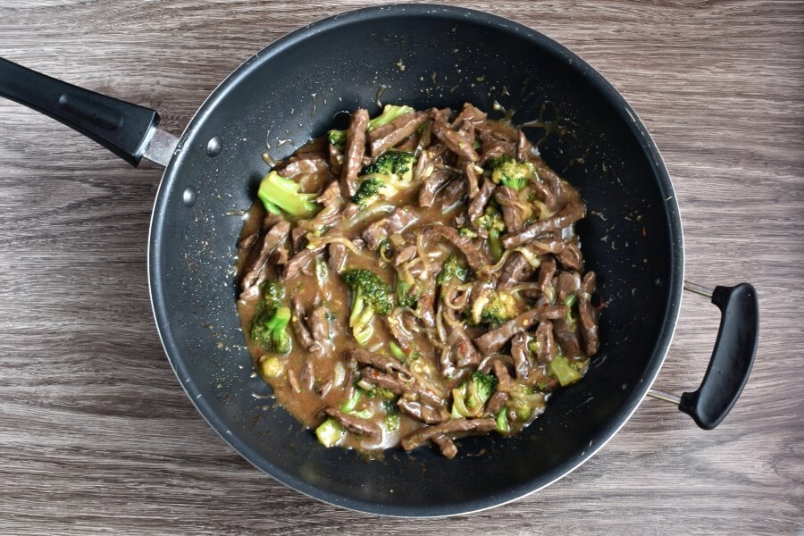 Hot and Tangy Broccoli Beef recipe - step 10