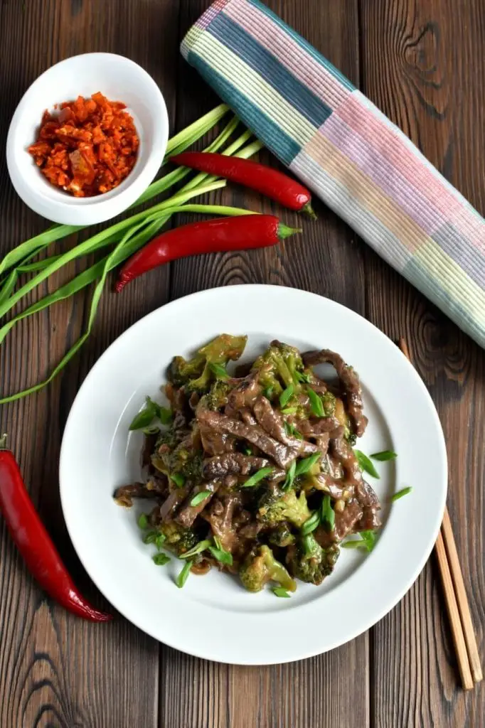 Hot and Tangy Broccoli Beef