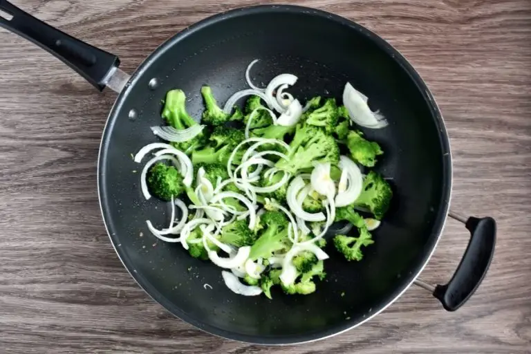 Step 7 - Hot and Tangy Broccoli Beef