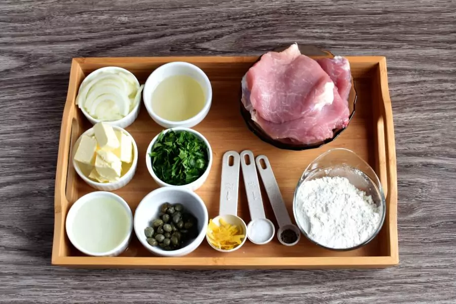 Ingredients for Lemony Pork Piccata