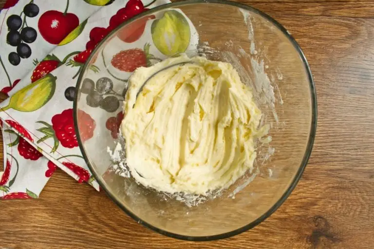 Step 2 - Easy Sand Tarts