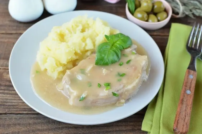 Step 7 - Smothered Pork Chops