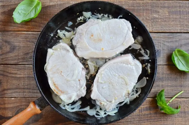 Step 3 - Smothered Pork Chops