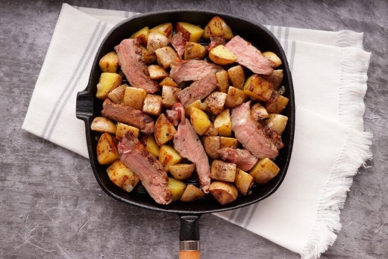 Easy Steak and Egg Hash Recipe Cook.me Recipes