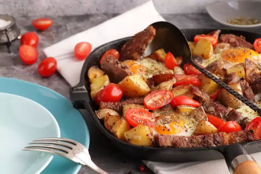 Easy Steak and Egg Hash