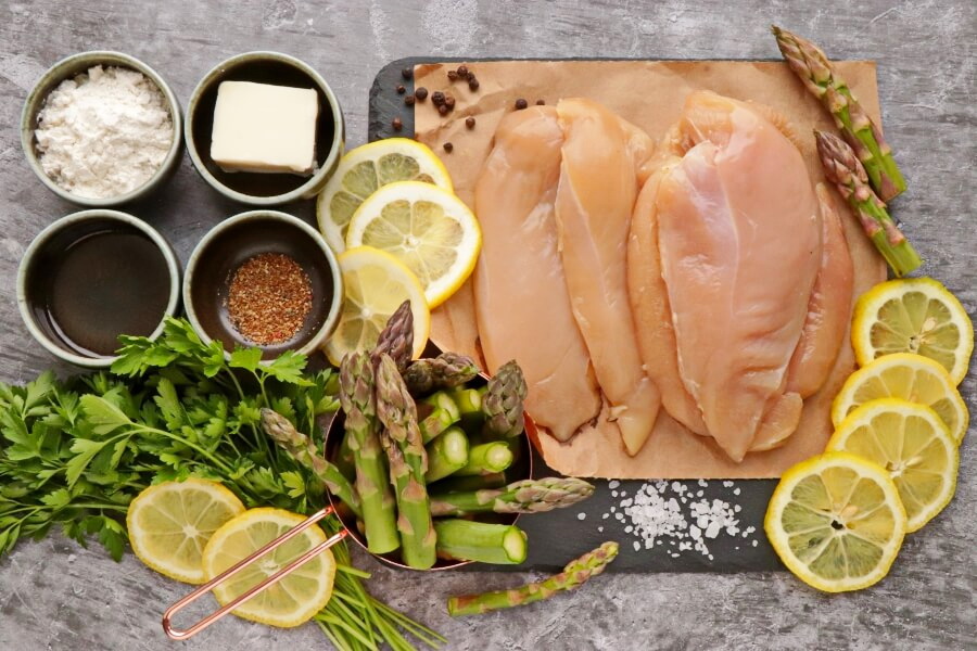 Ingridiens for 5 Ingredient Lemon Chicken with Asparagus