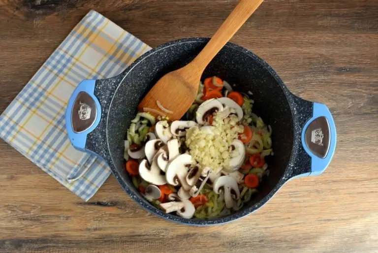 Step 2 - Detox Immune-Boosting Chicken Soup