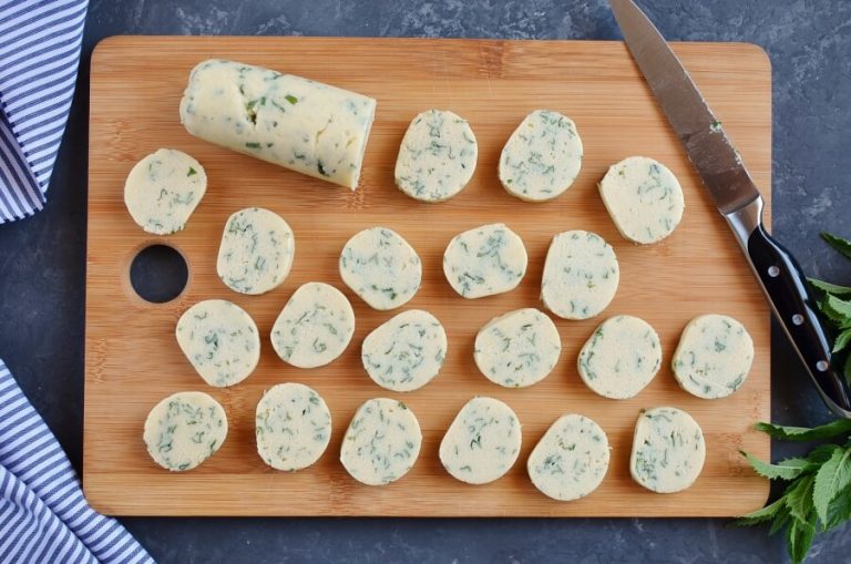Step 7 - Delicate Mint Thins