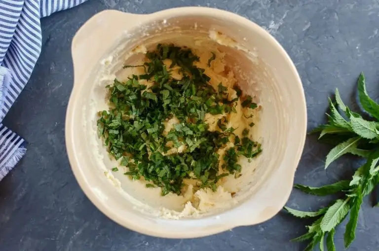 Step 5 - Delicate Mint Thins